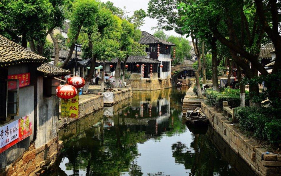“吃进”废料 “吐出”肥料